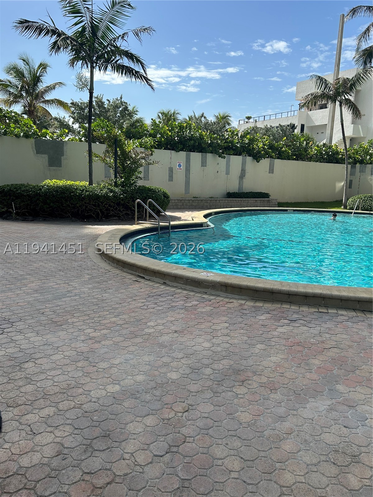 4001 S Ocean Dr #PH11, Hollywood FL 33019