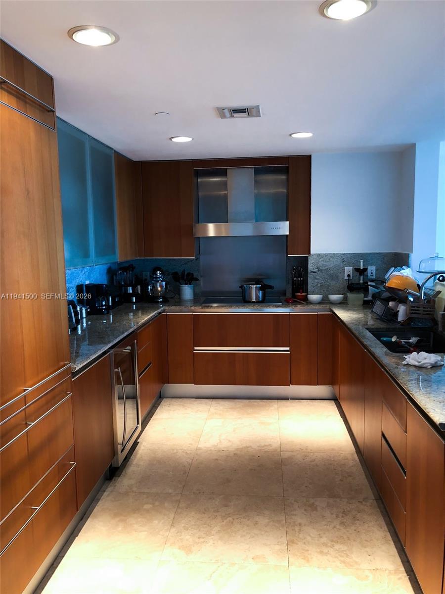2627 S Bayshore Dr #701, Miami FL 33133