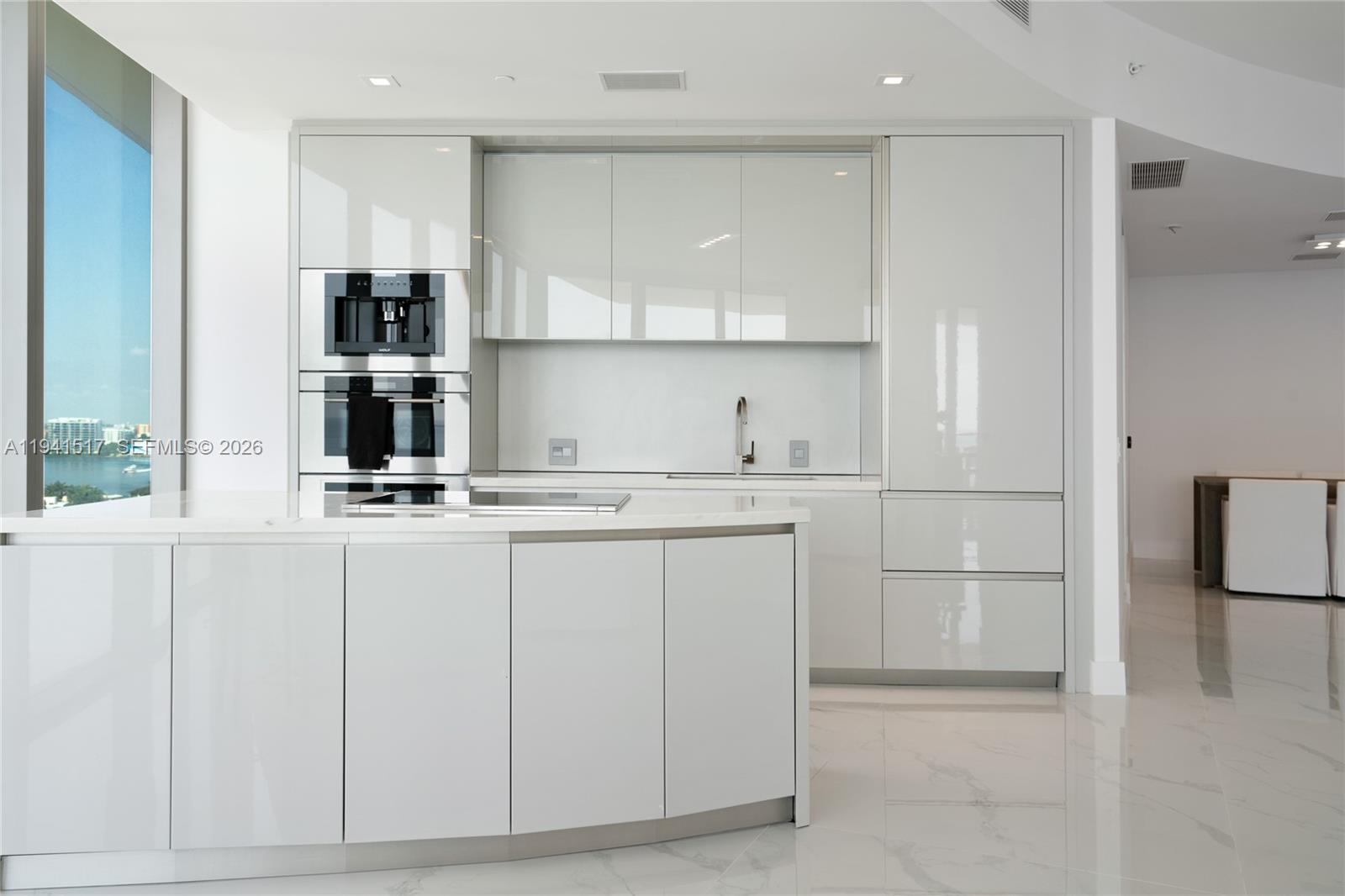 18975 Collins Ave #1104, Sunny Isles Beach FL 33160
