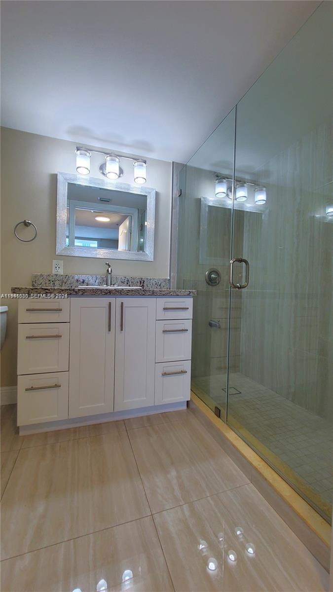 60 NW 37th Ave #806, Miami FL 33125