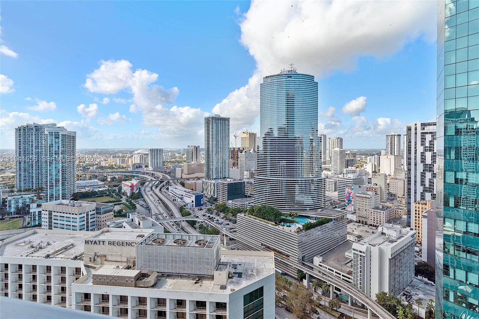 200 Biscayne Boulevard Way #3514, Miami FL 33131