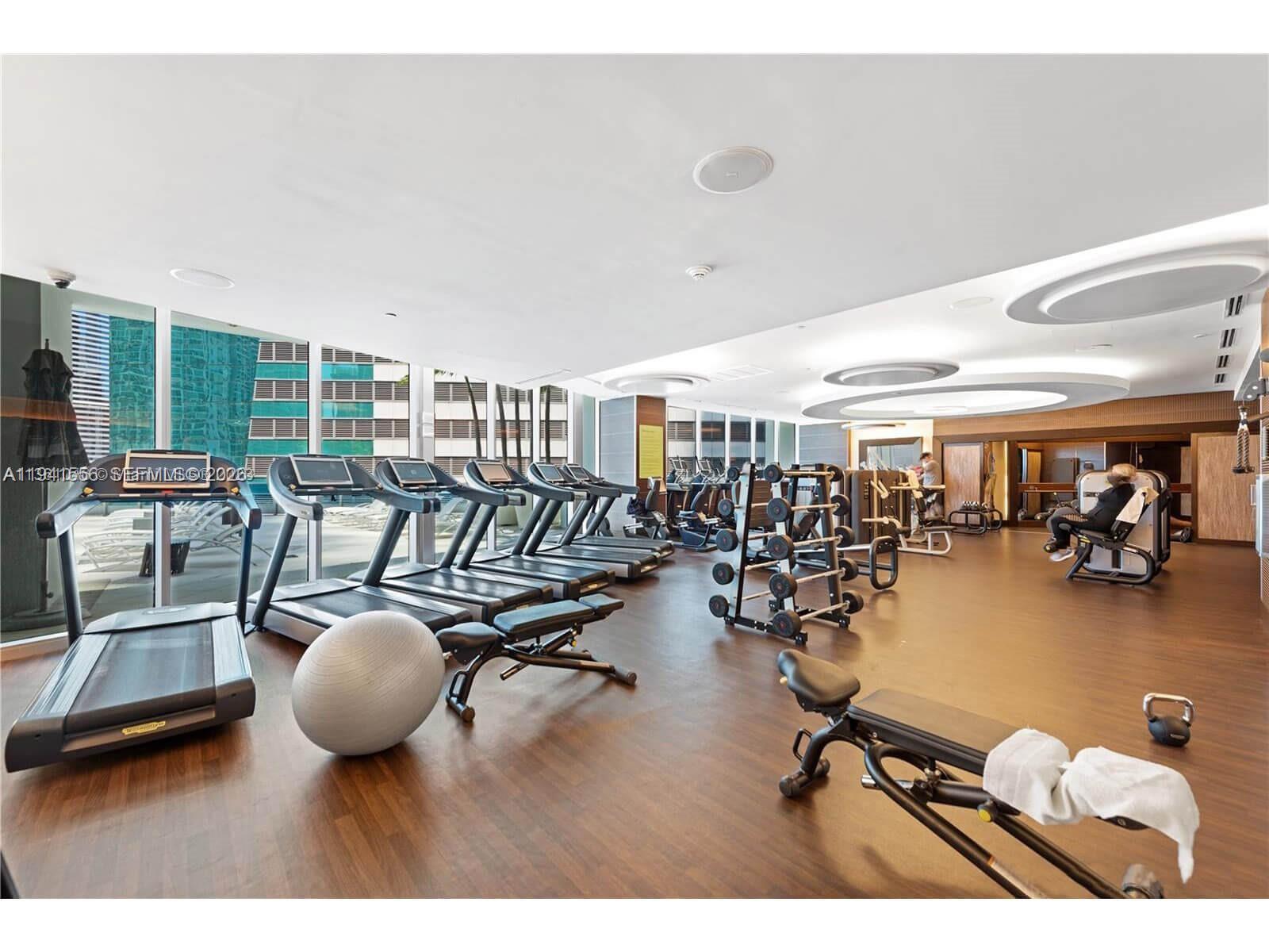 200 Biscayne Boulevard Way #3514, Miami FL 33131