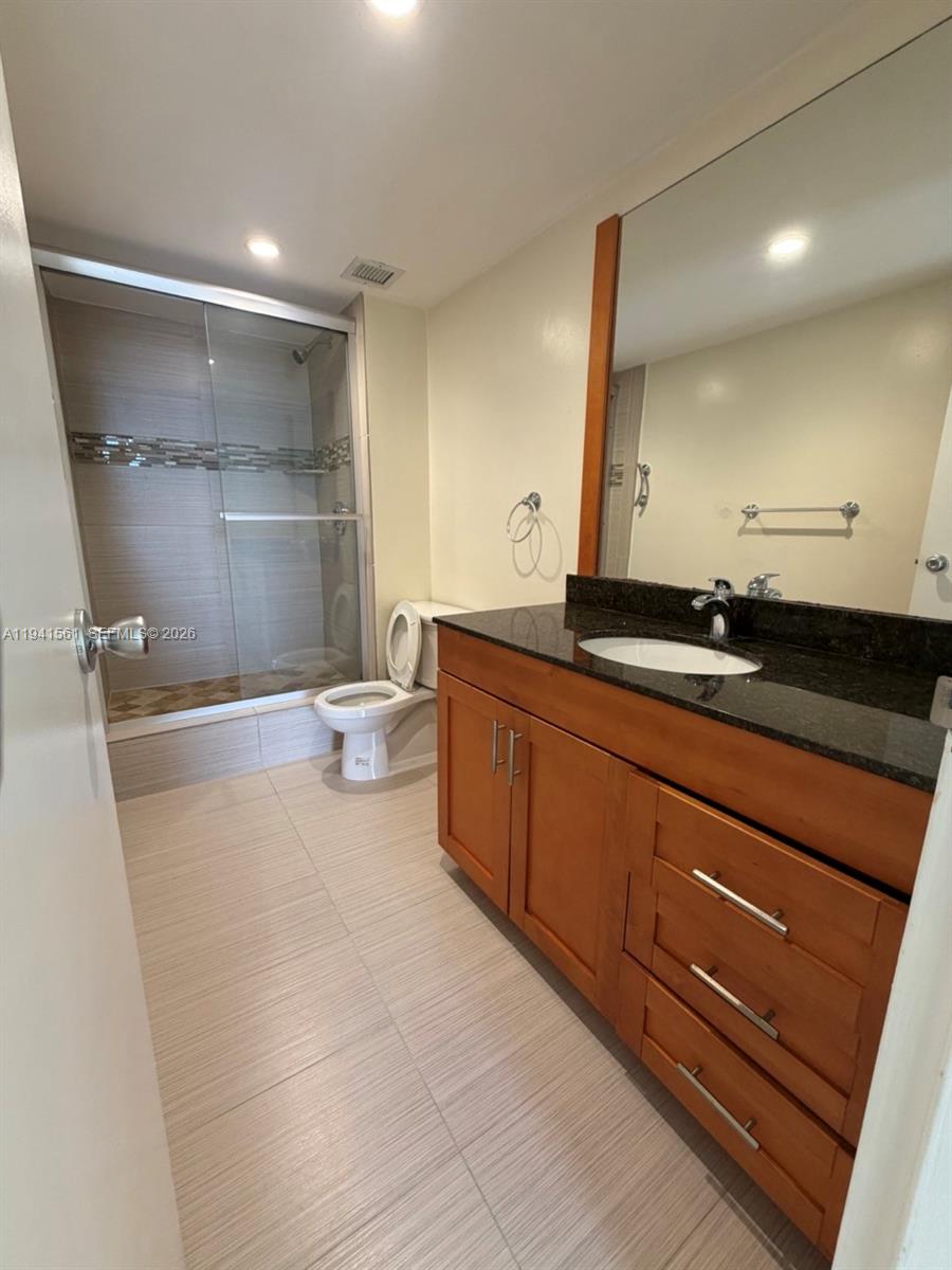 13499 Biscayne Blvd #710, North Miami FL 33181