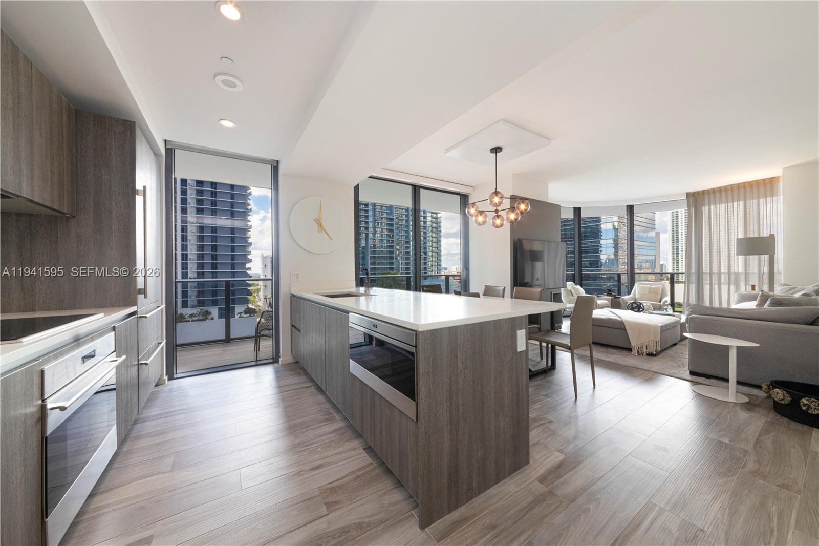 801 S Miami Ave #1209, Miami FL 33130