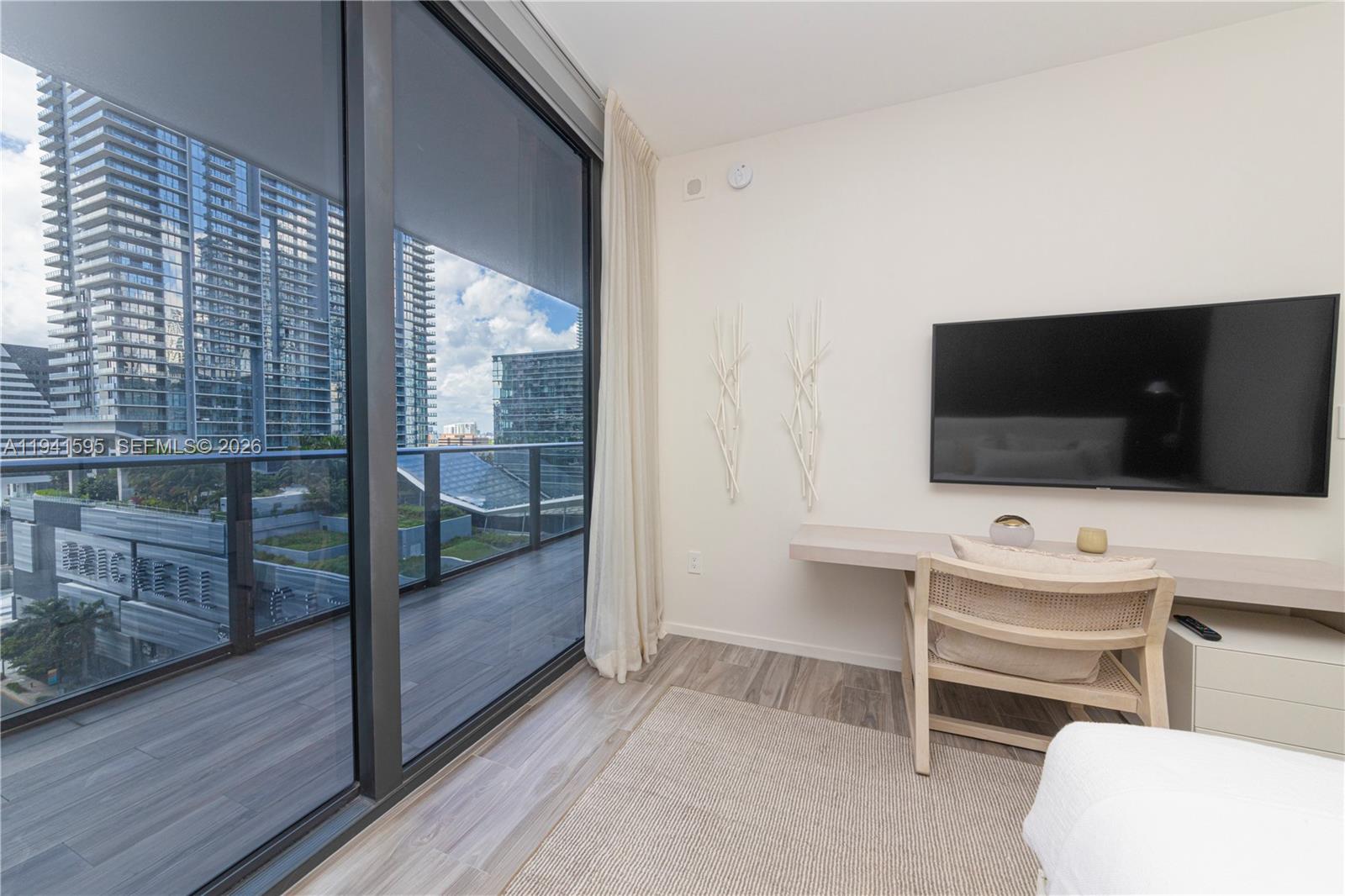 801 S Miami Ave #1209, Miami FL 33130