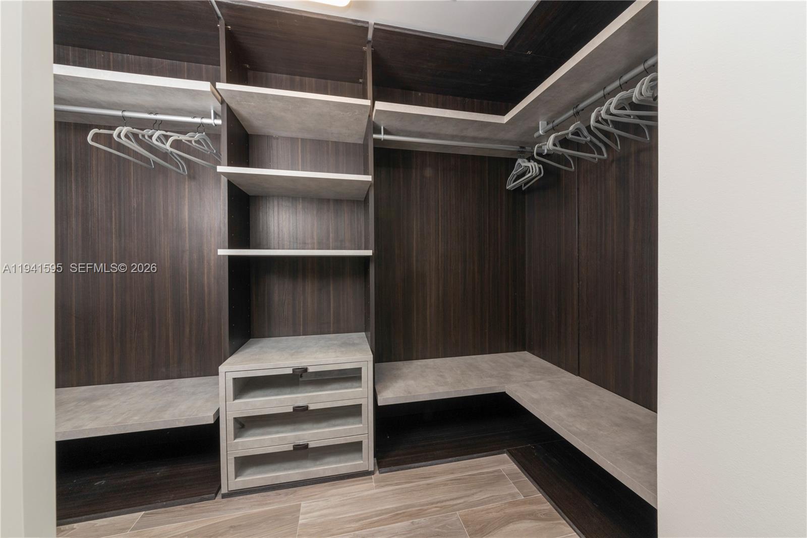 801 S Miami Ave #1209, Miami FL 33130