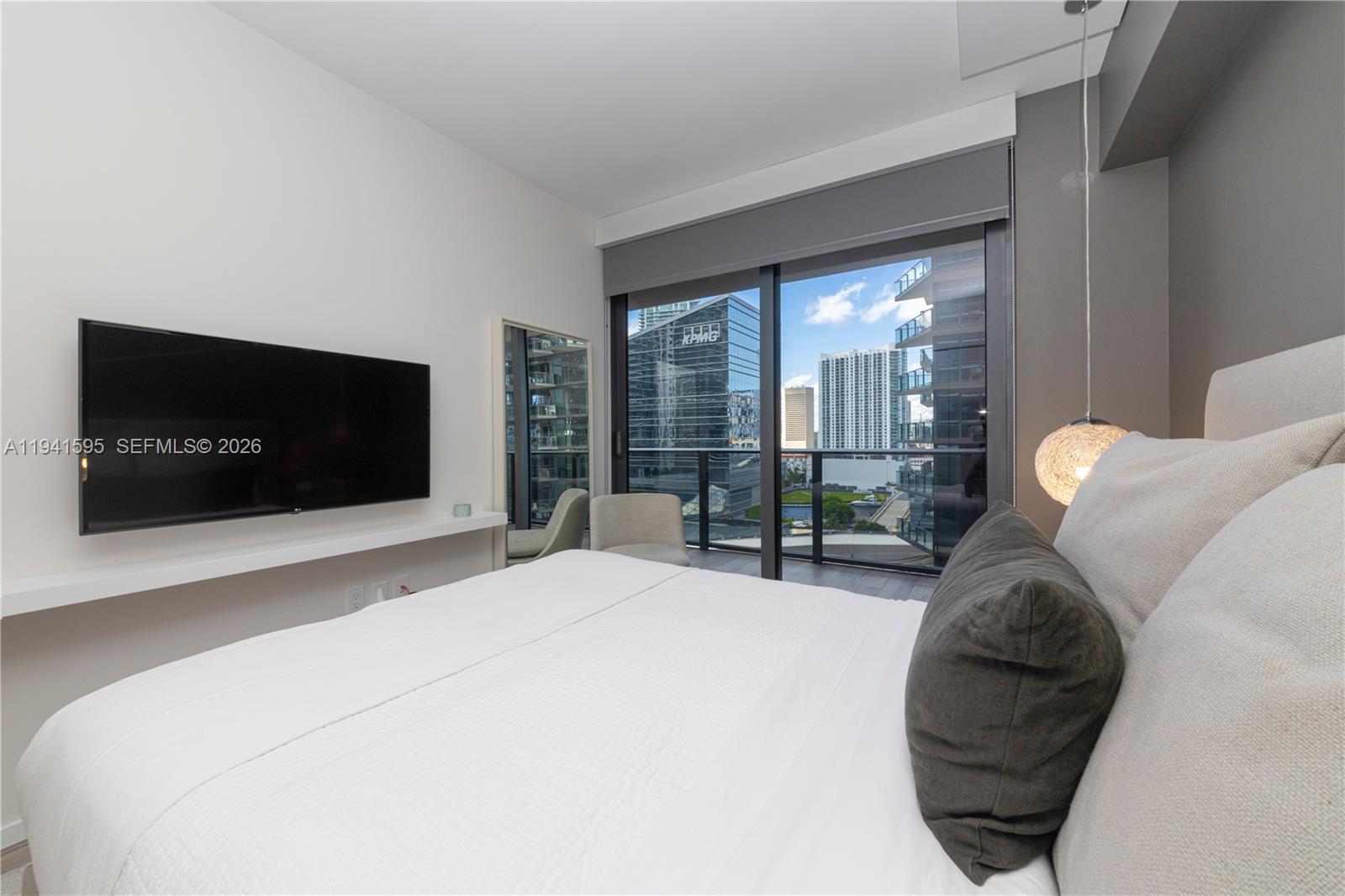 801 S Miami Ave #1209, Miami FL 33130