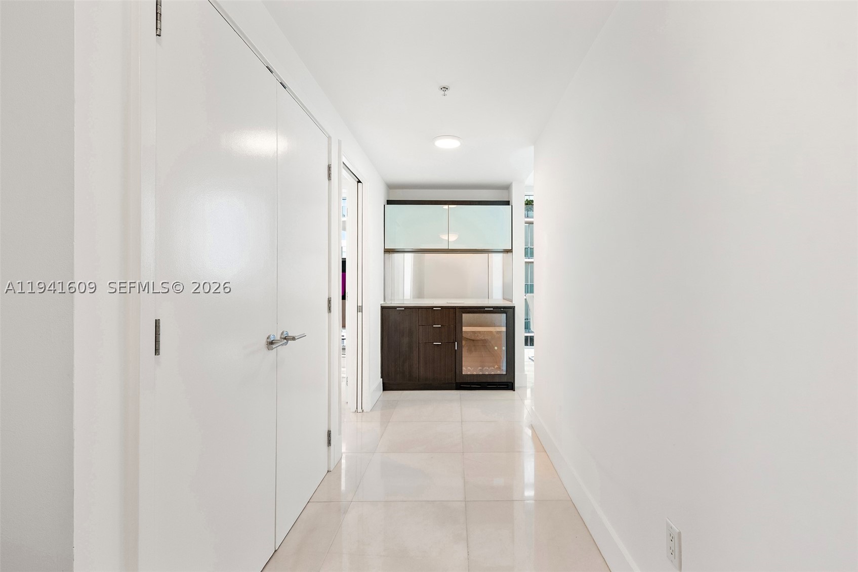 6899 Collins Ave #1205, Miami Beach FL 33141