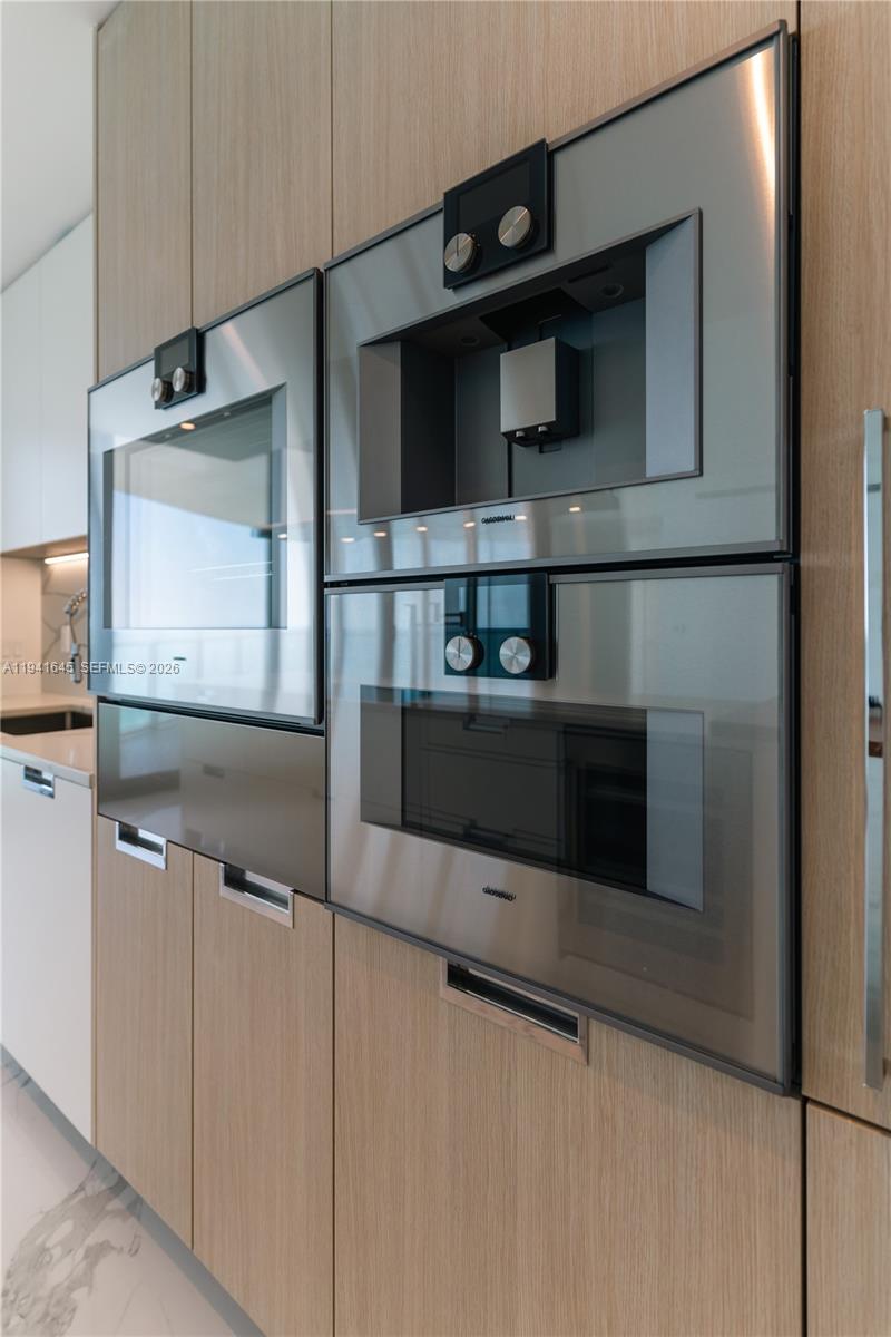 15701 Collins Ave #1002, Sunny Isles Beach FL 33160