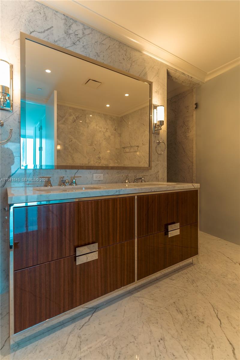 15701 Collins Ave #1002, Sunny Isles Beach FL 33160