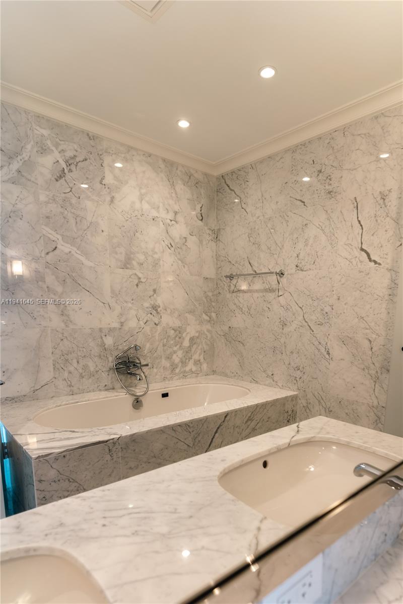 15701 Collins Ave #1002, Sunny Isles Beach FL 33160