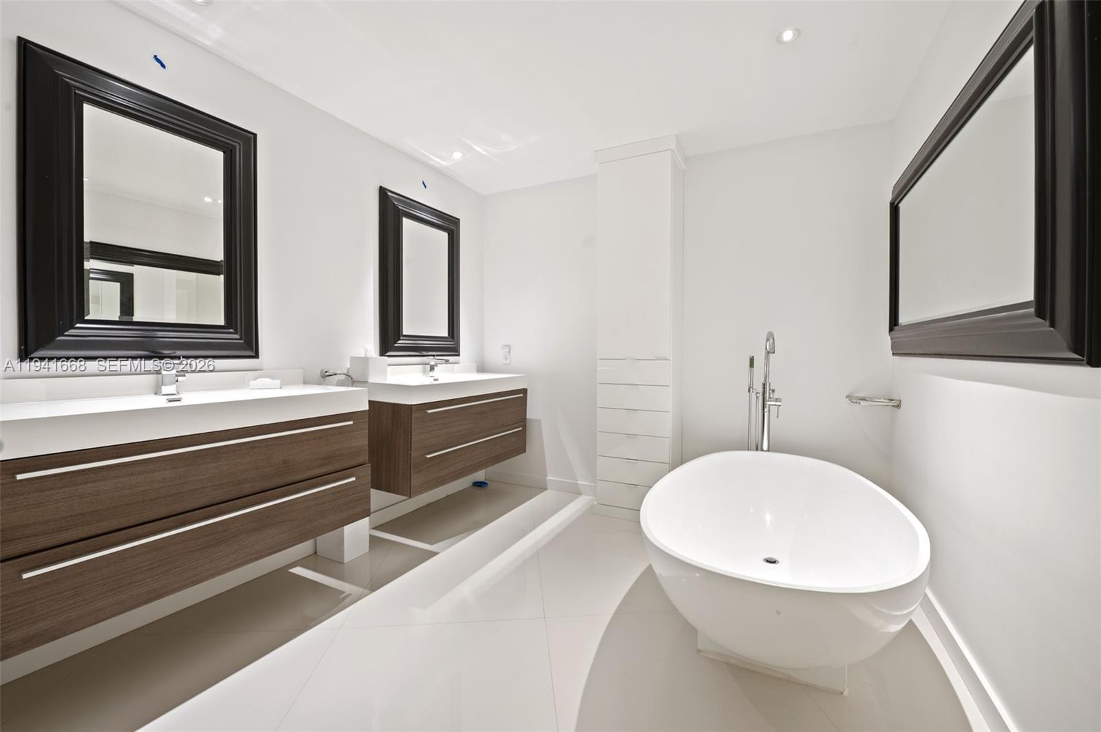 9601 Collins Ave #908, Bal Harbour FL 33154