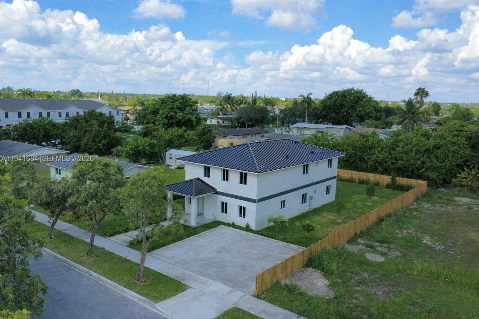 722 NW 6 CT, Florida City FL 33034