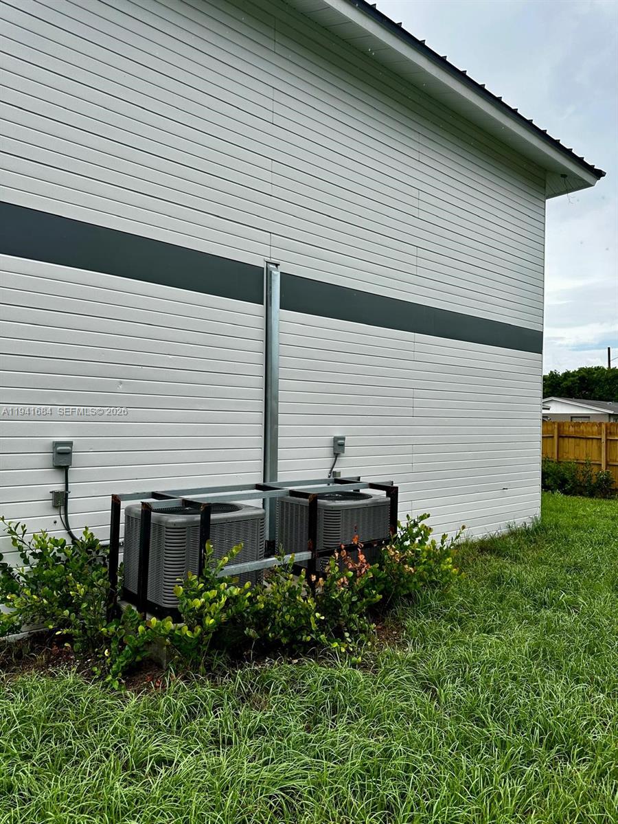 722 NW 6 CT, Florida City FL 33034