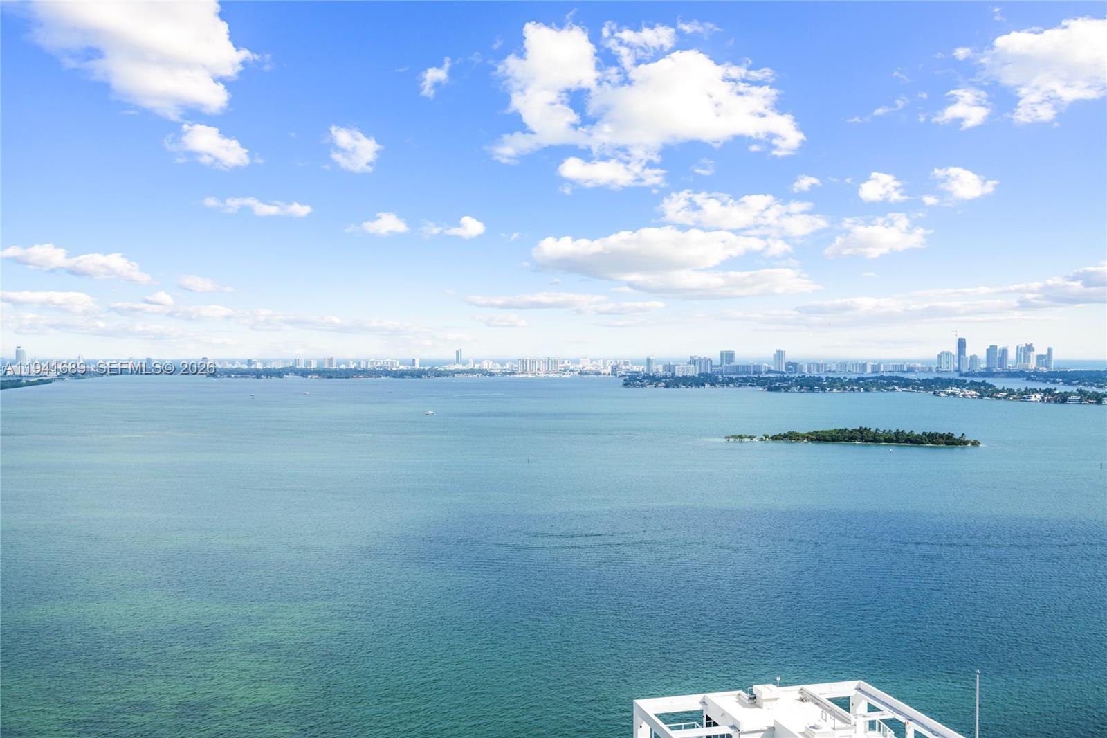 460 NE 28 ST #3008, Miami FL 33137