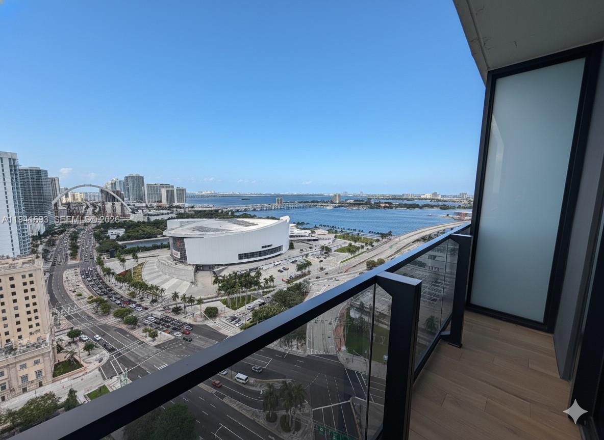 398 NE 5th St #1905, Miami FL 33132