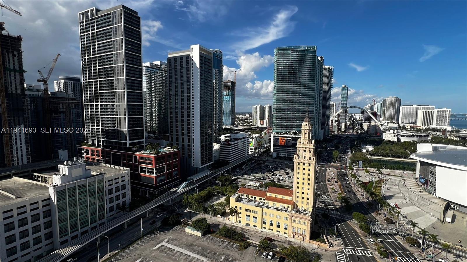 398 NE 5th St #1905, Miami FL 33132