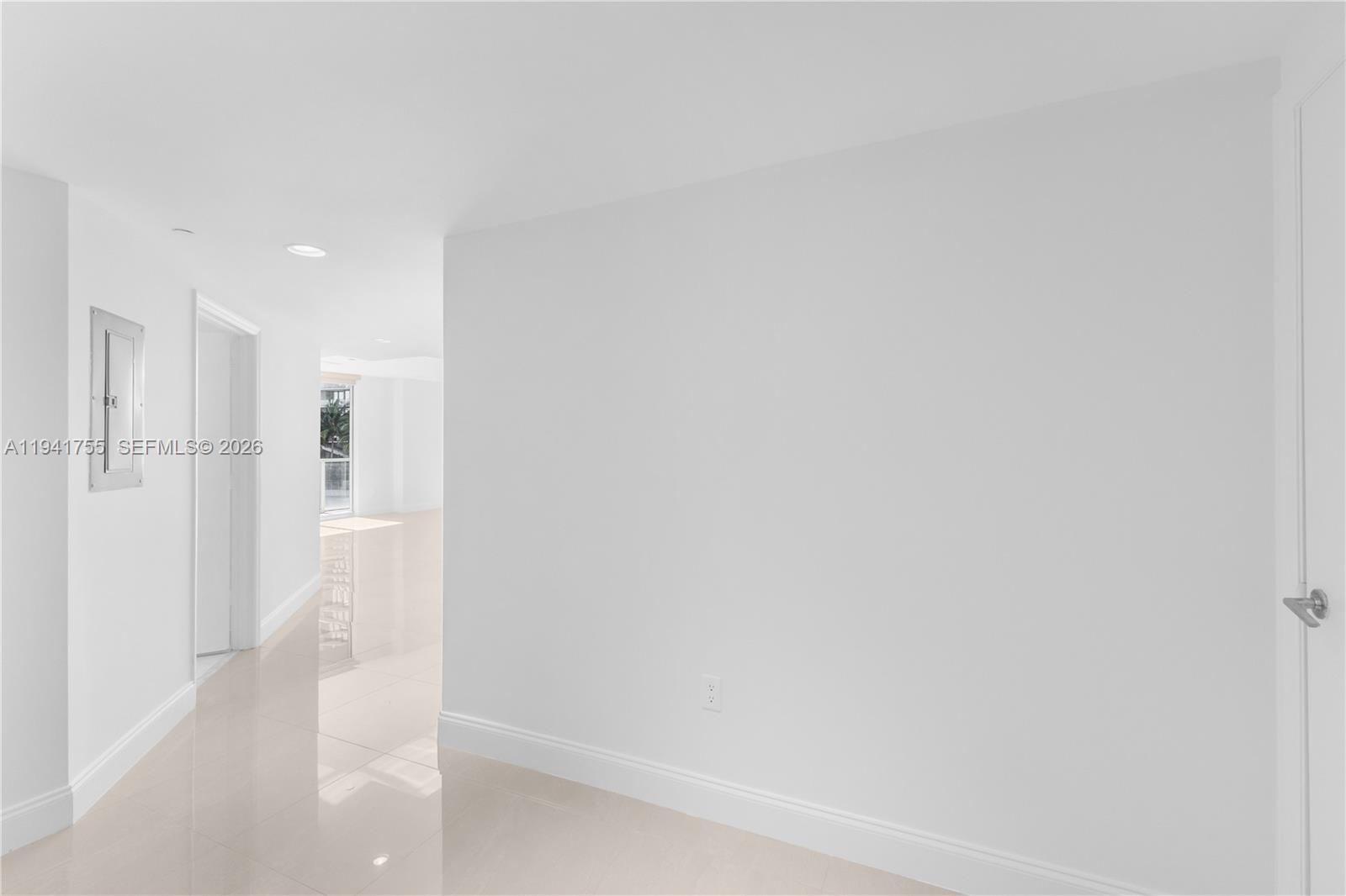 55 SE 6 ST #1202, Miami FL 33131