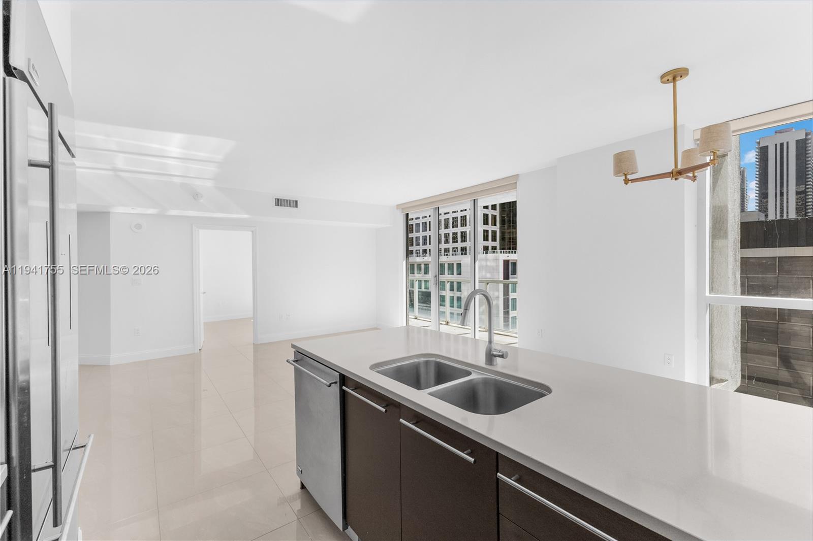 55 SE 6 ST #1202, Miami FL 33131
