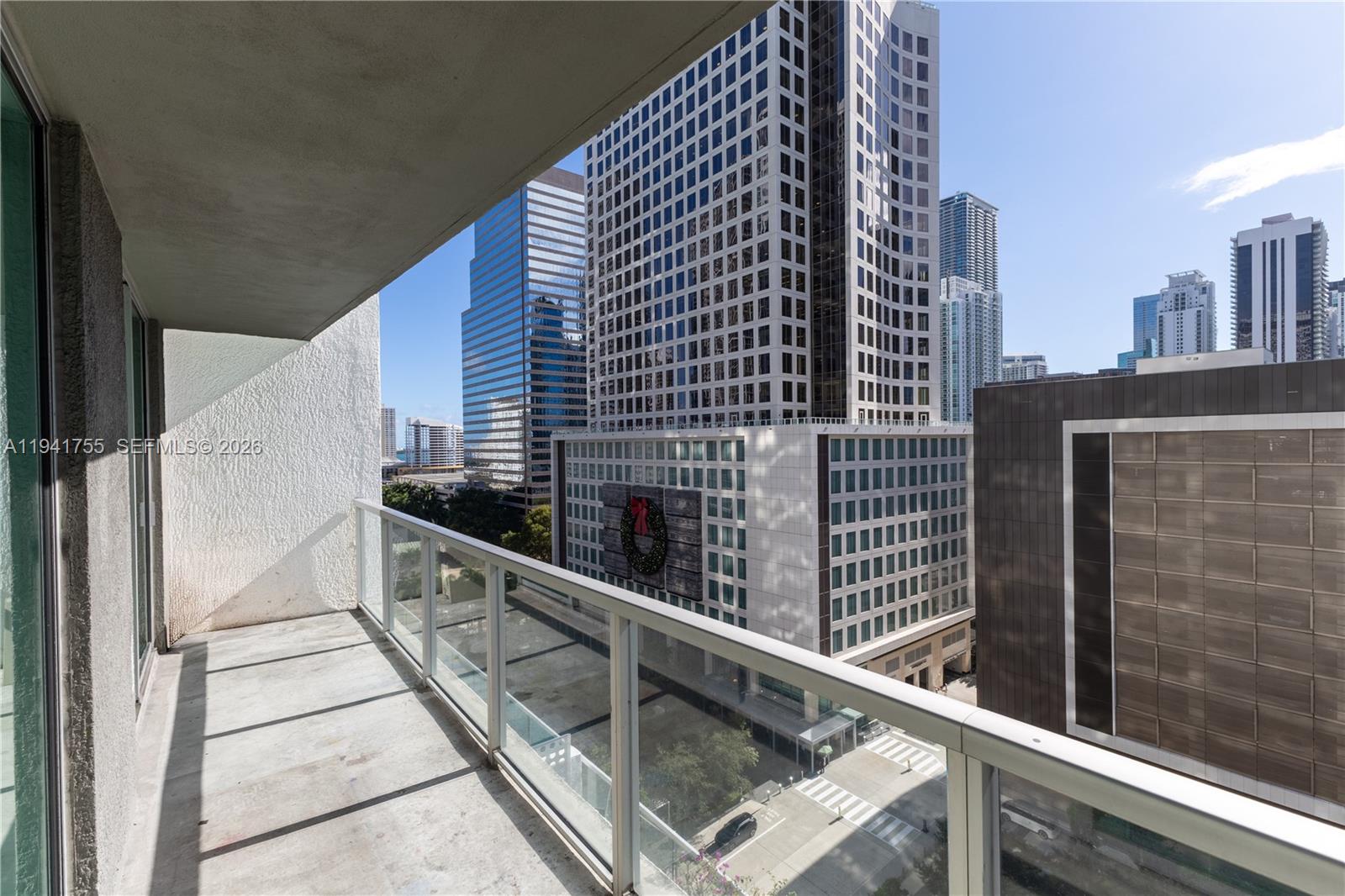 55 SE 6 ST #1202, Miami FL 33131