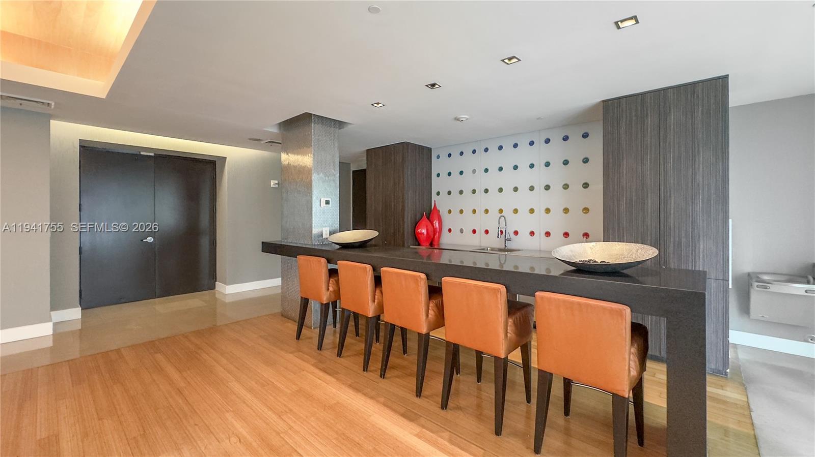55 SE 6 ST #1202, Miami FL 33131