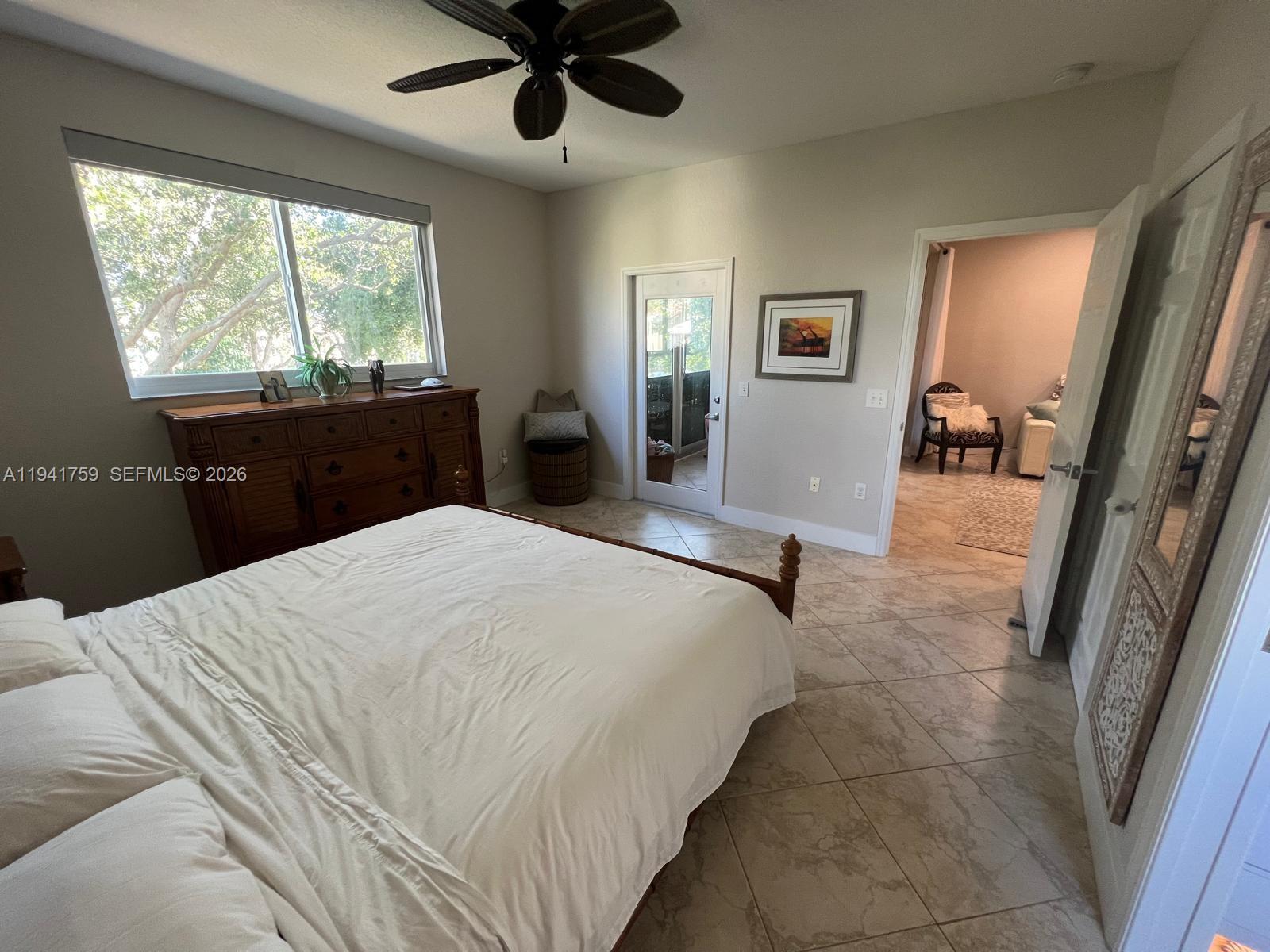 75 Gulfstream Rd #211B, Dania Beach FL 33004