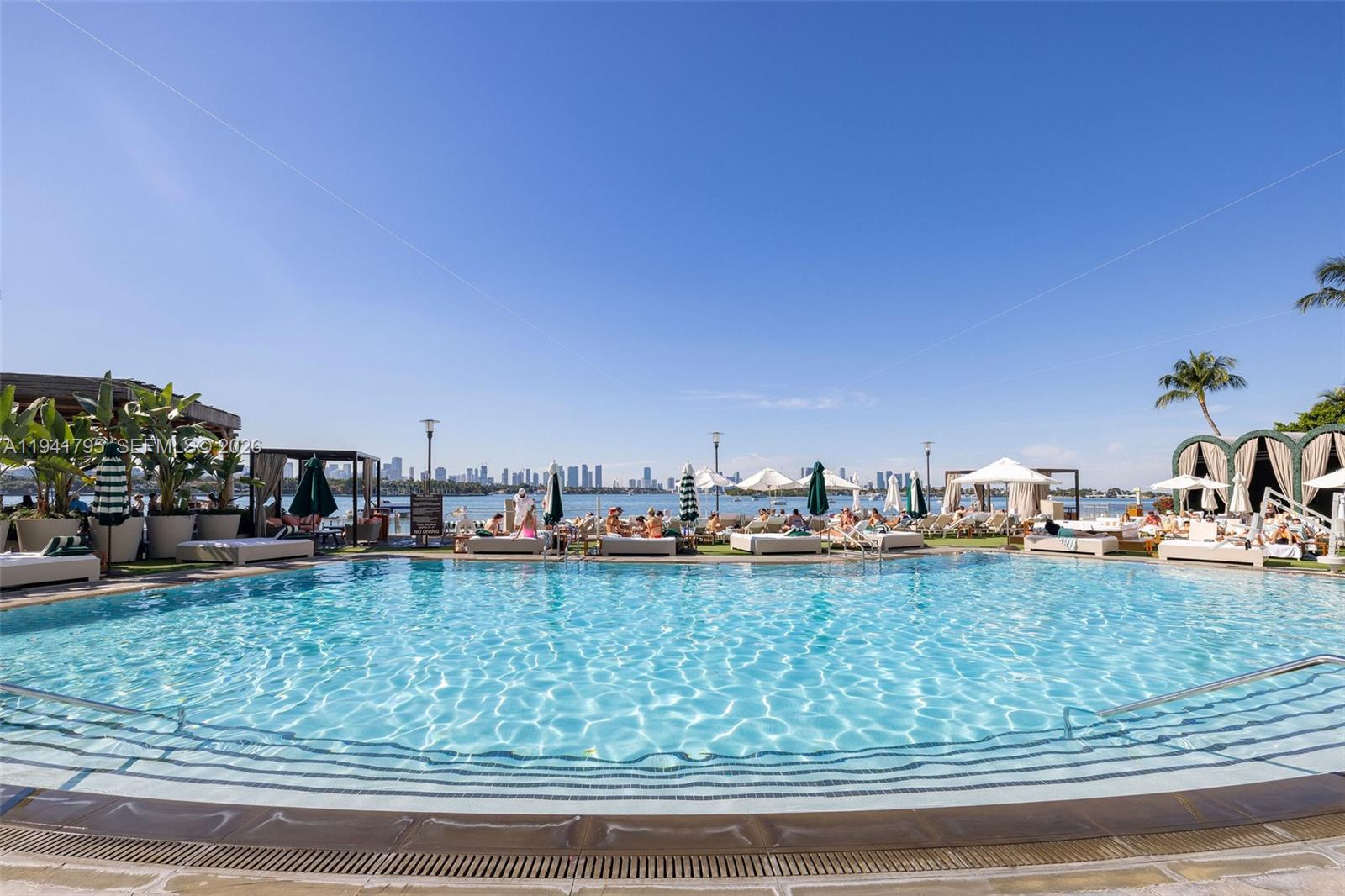 1100 West Ave #827, Miami Beach FL 33139