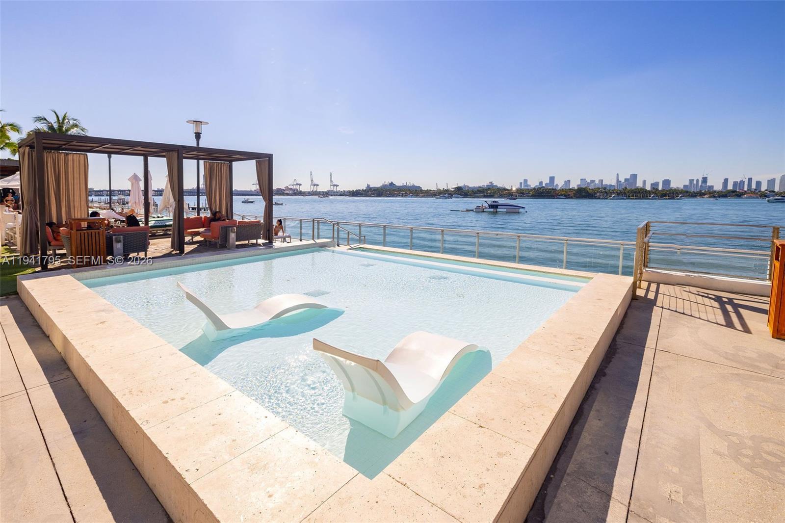 1100 West Ave #827, Miami Beach FL 33139