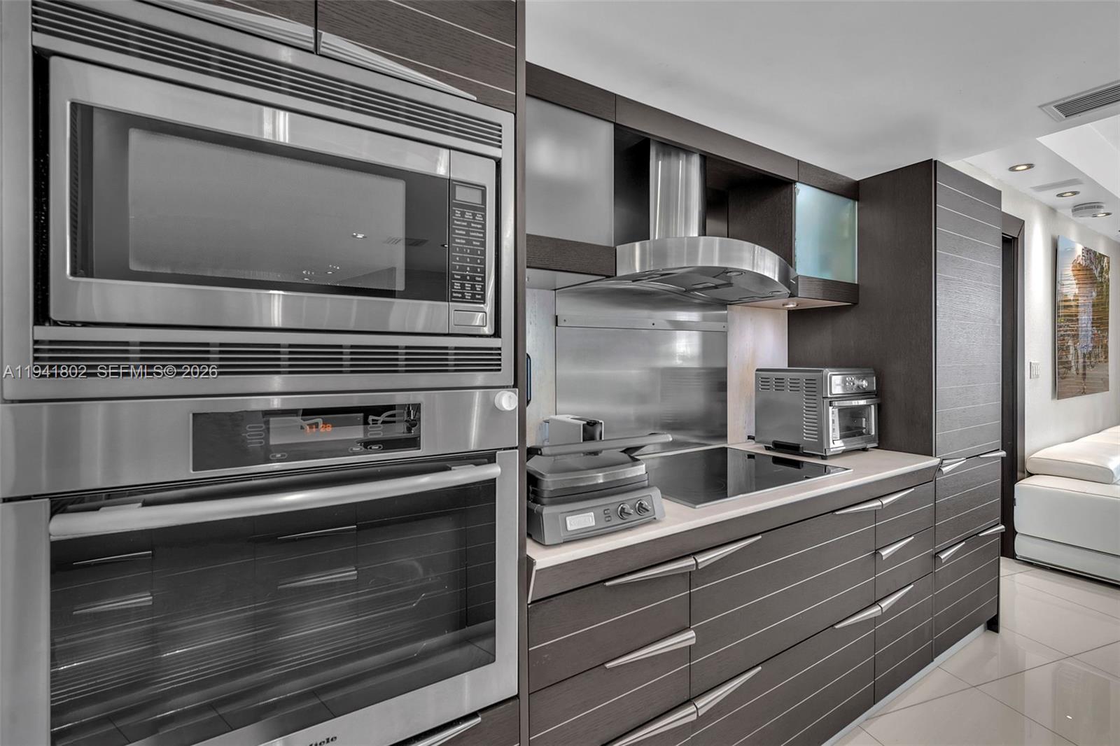 200 Biscayne Boulevard Way #3607, Miami FL 33131