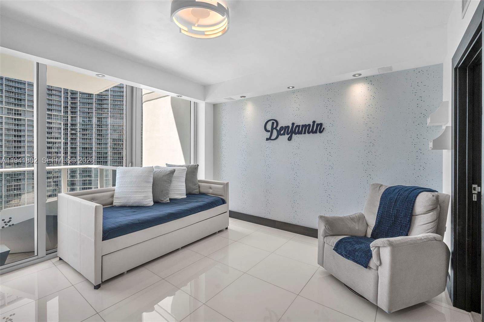 200 Biscayne Boulevard Way #3607, Miami FL 33131