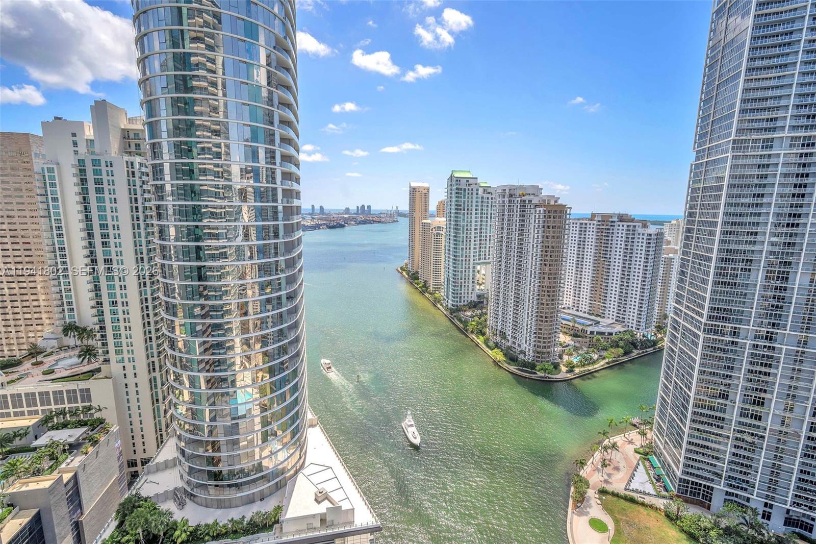 200 Biscayne Boulevard Way #3607, Miami FL 33131