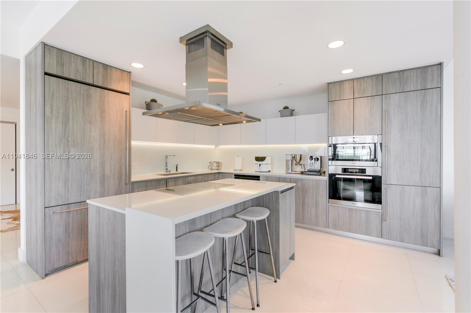 350 Ocean Dr #201N, Key Biscayne FL 33149