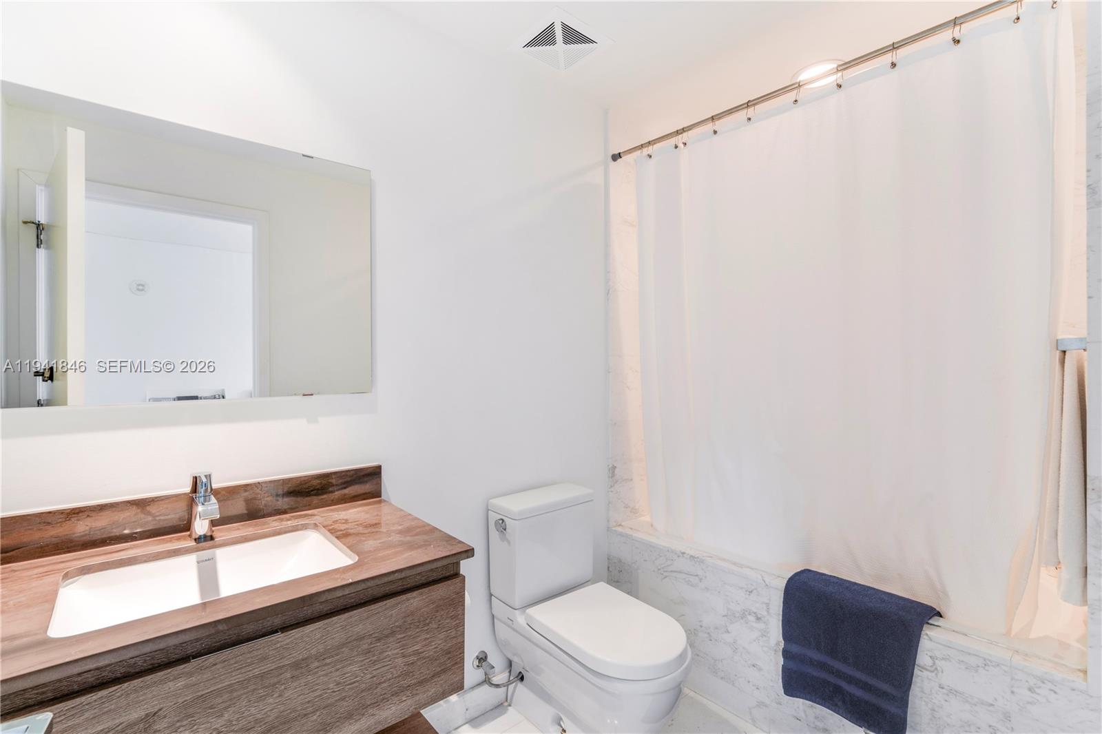 350 Ocean Dr #201N, Key Biscayne FL 33149