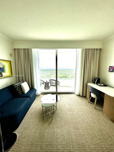 4401 Collins Ave #1817, Miami Beach FL 33140