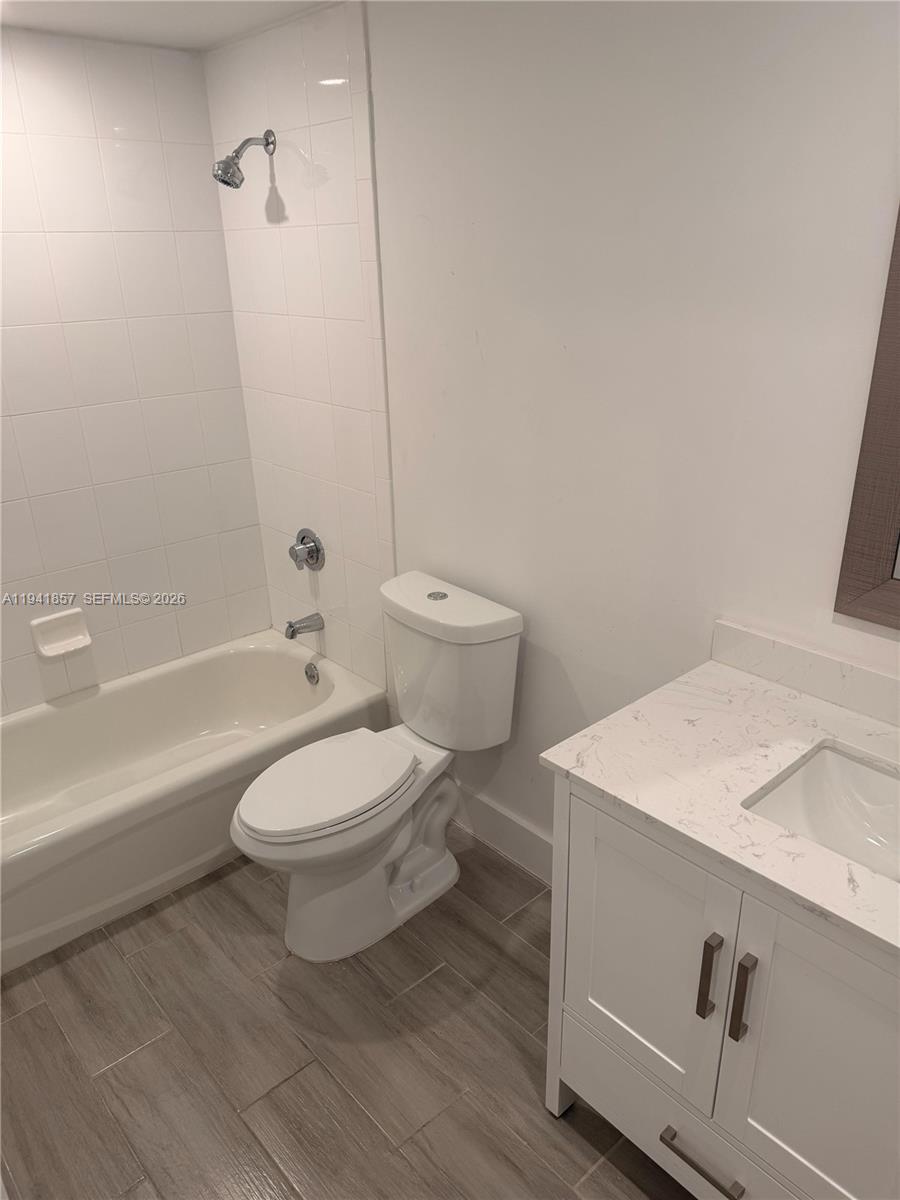 1250 S Miami Ave #1813, Miami FL 33130