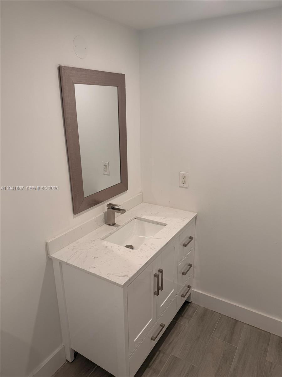 1250 S Miami Ave #1813, Miami FL 33130