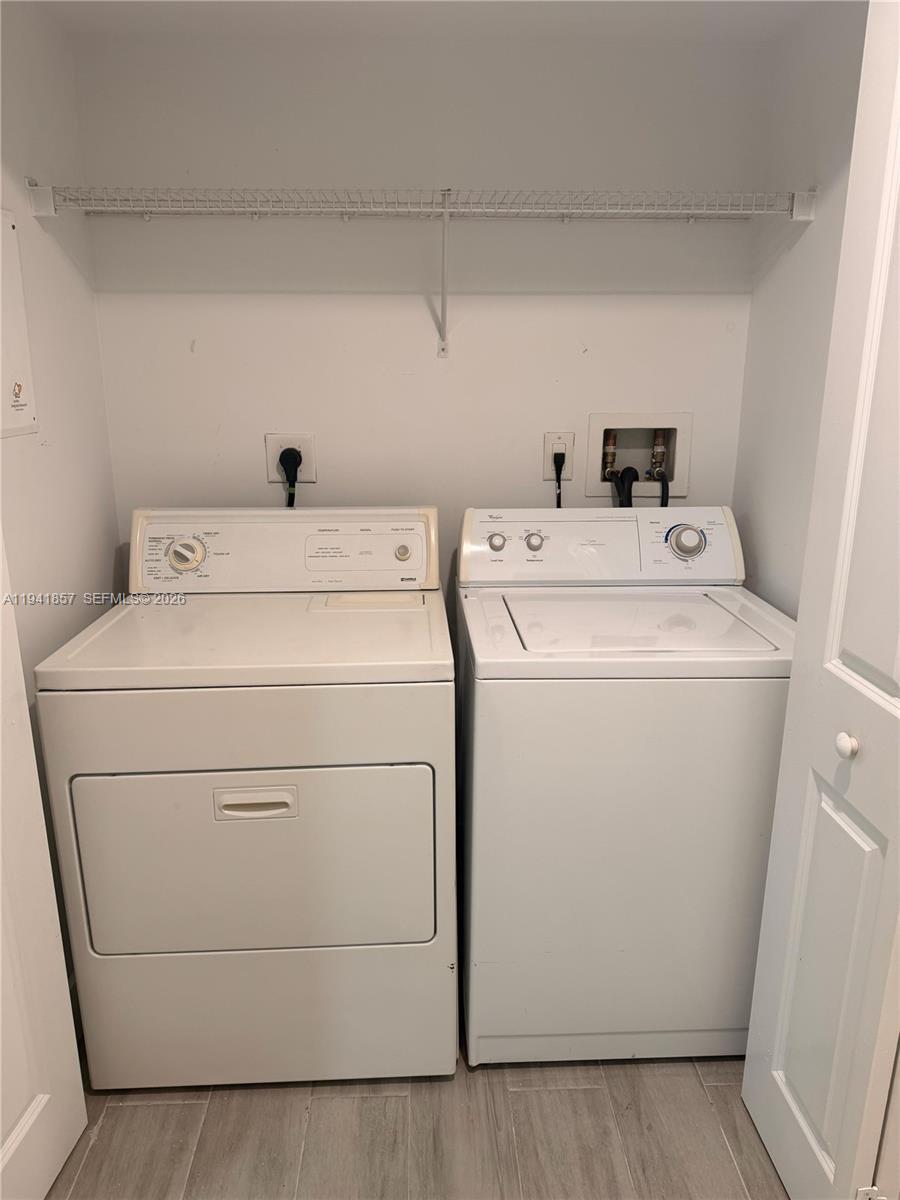1250 S Miami Ave #1813, Miami FL 33130