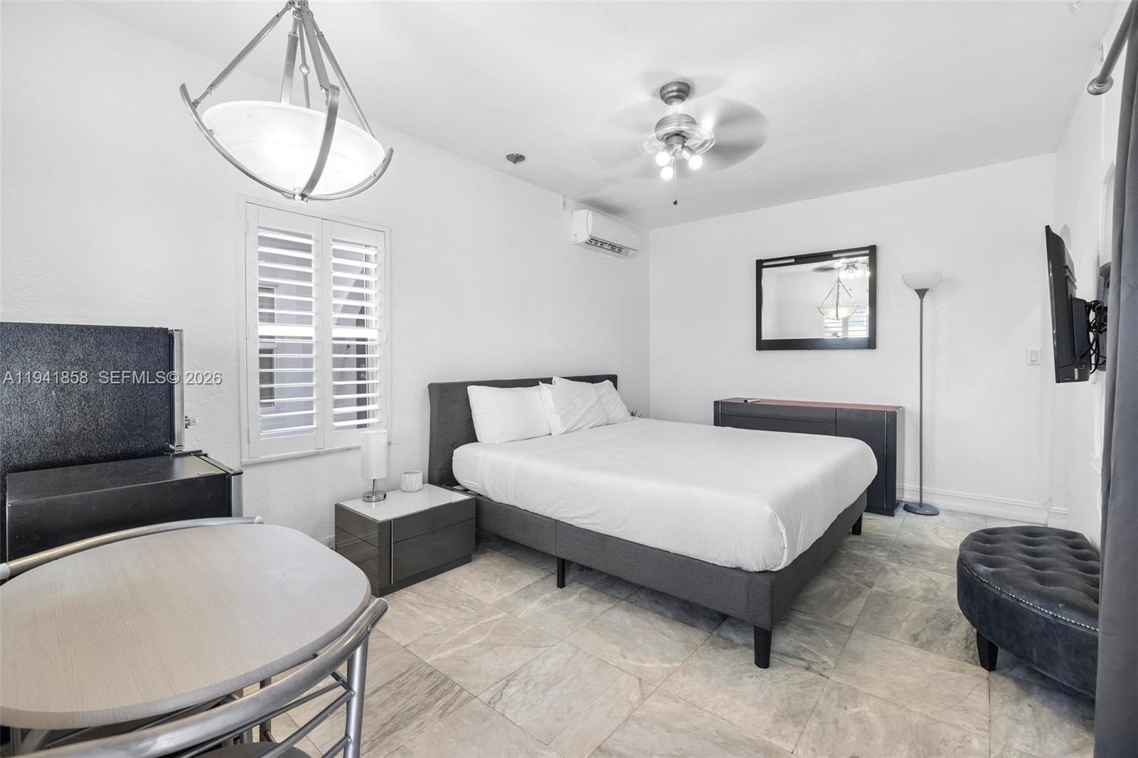 1908 N Ocean Dr #1B & 2B package, Hollywood FL 33019
