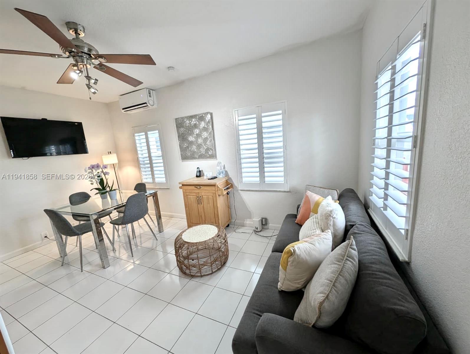 1908 N Ocean Dr #1B & 2B package, Hollywood FL 33019