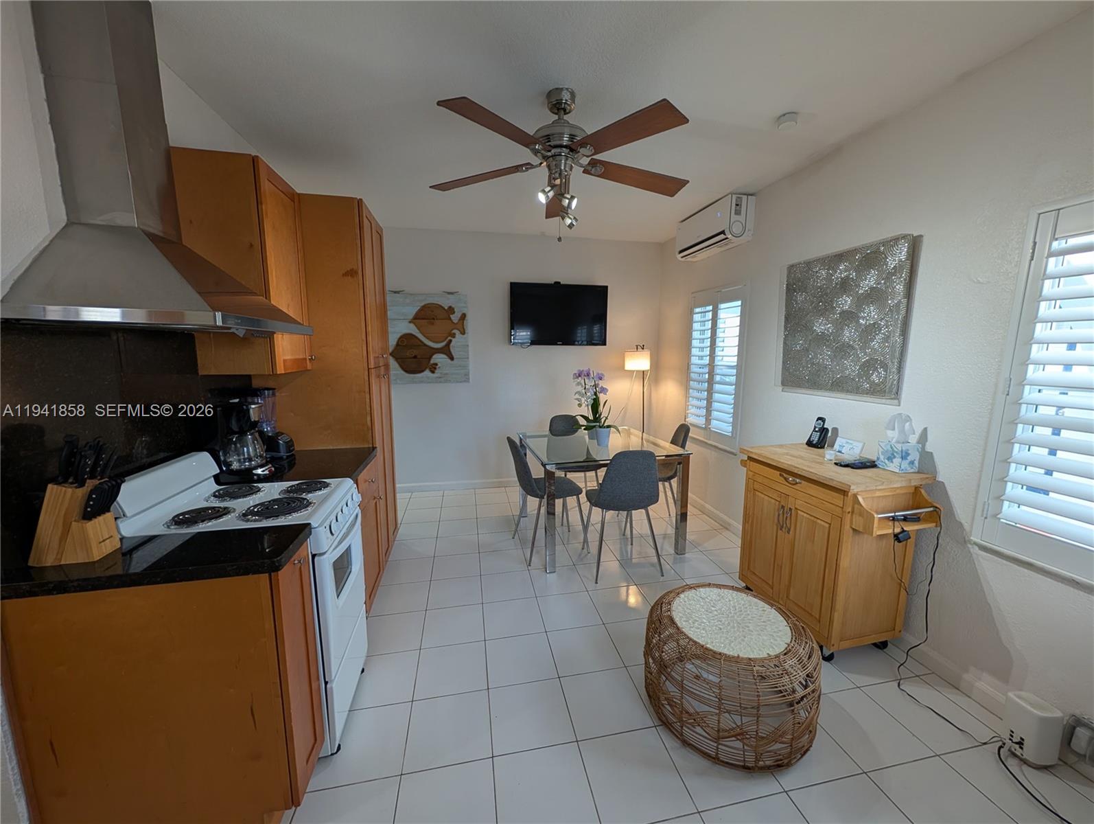1908 N Ocean Dr #1B & 2B package, Hollywood FL 33019