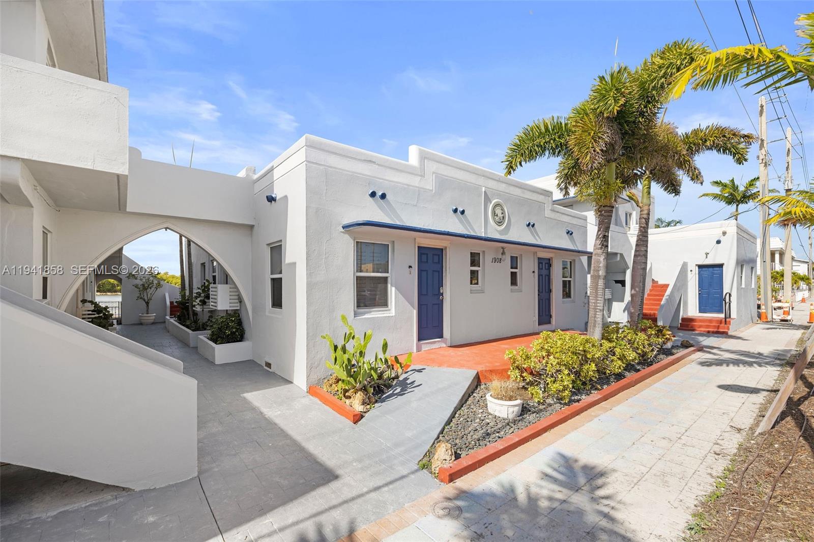 1908 N Ocean Dr #1B & 2B package, Hollywood FL 33019