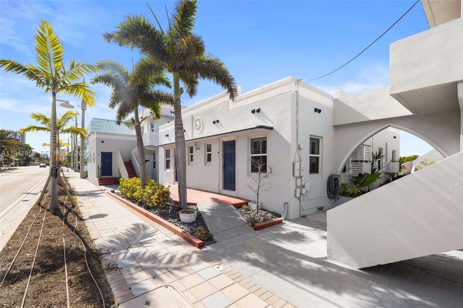 1908 N Ocean Dr #1B & 2B package, Hollywood FL 33019