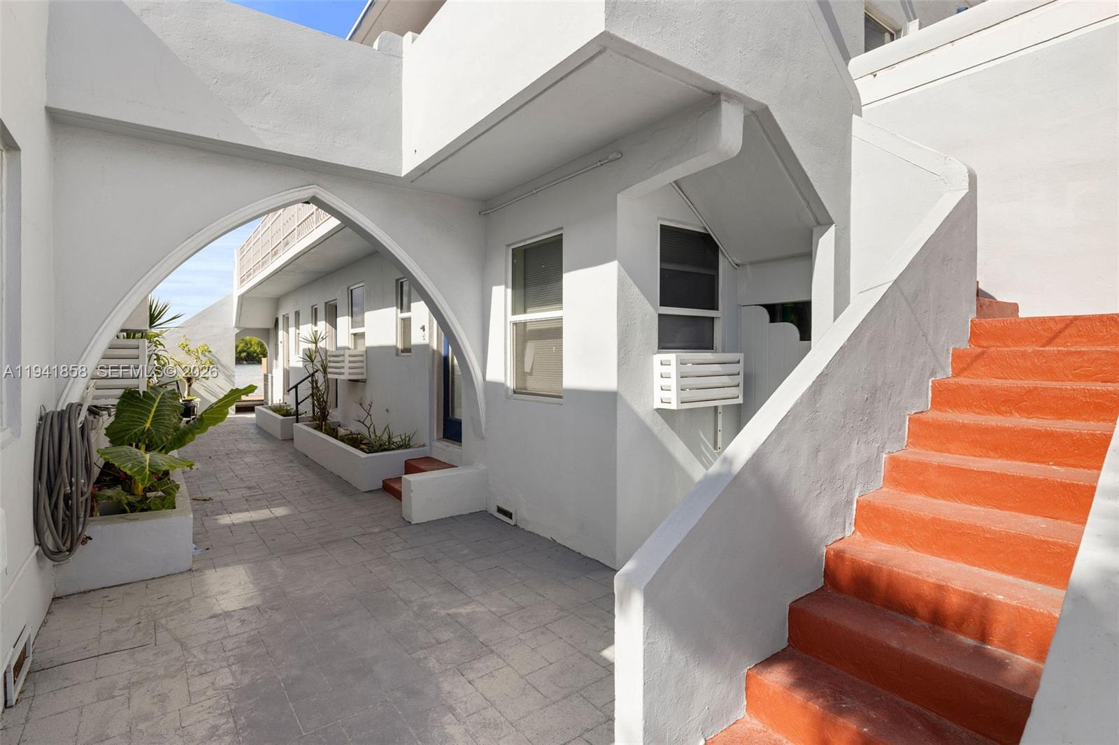 1908 N Ocean Dr #1B & 2B package, Hollywood FL 33019