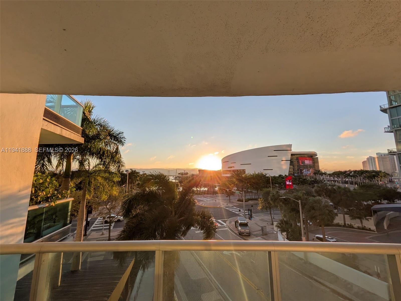 900 Biscayne Blvd #401, Miami FL 33132