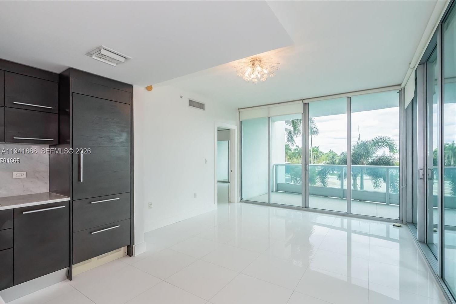 900 Biscayne Blvd #401, Miami FL 33132