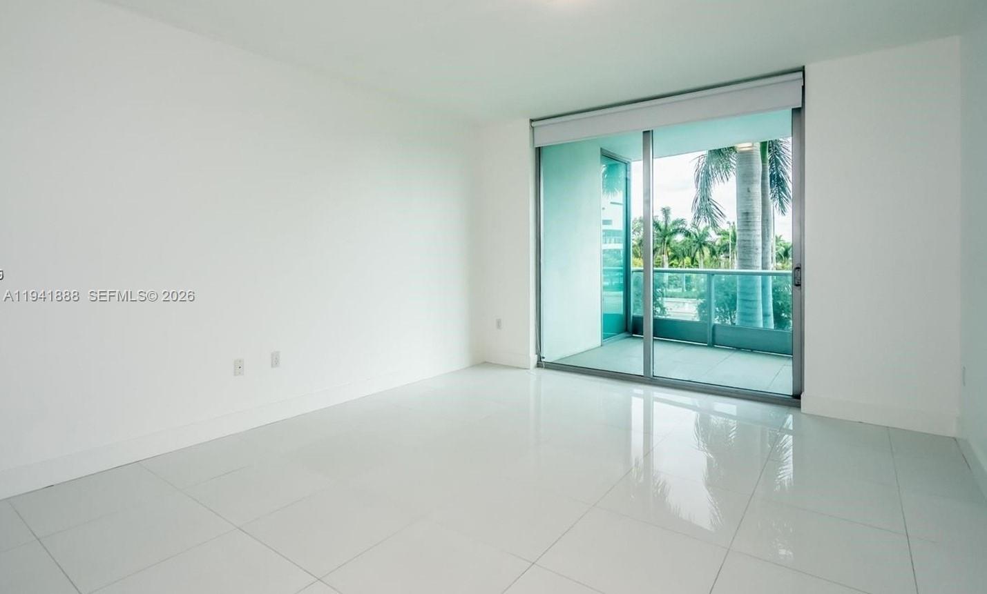900 Biscayne Blvd #401, Miami FL 33132