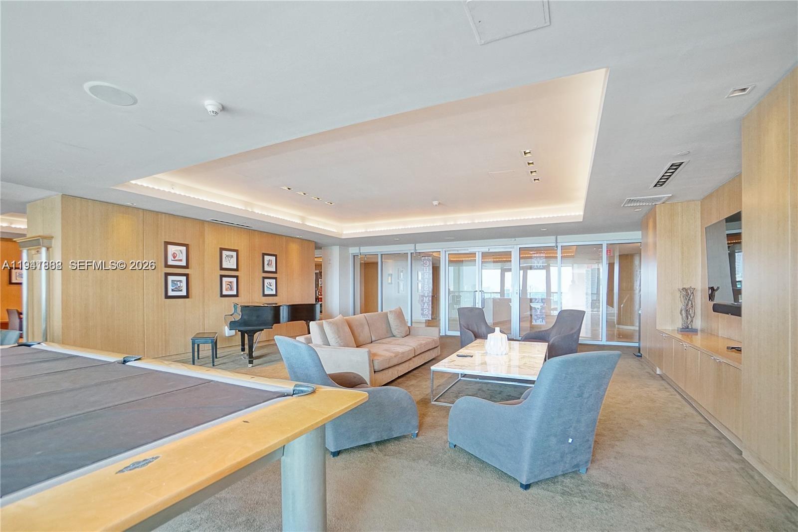 900 Biscayne Blvd #401, Miami FL 33132