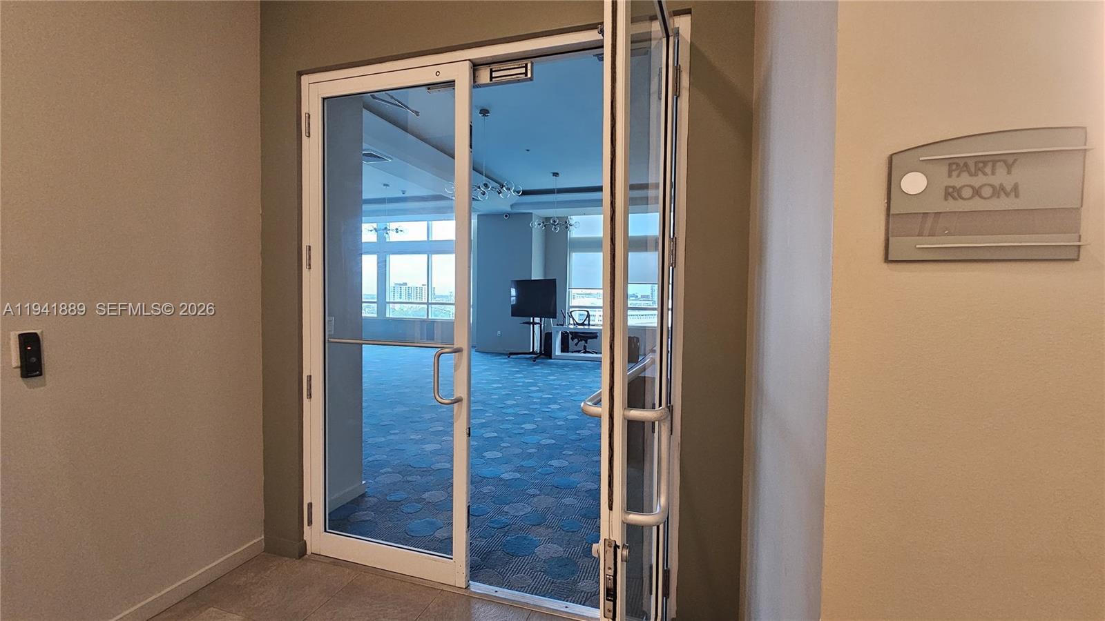 1900 N Bayshore Dr #3717, Miami FL 33132