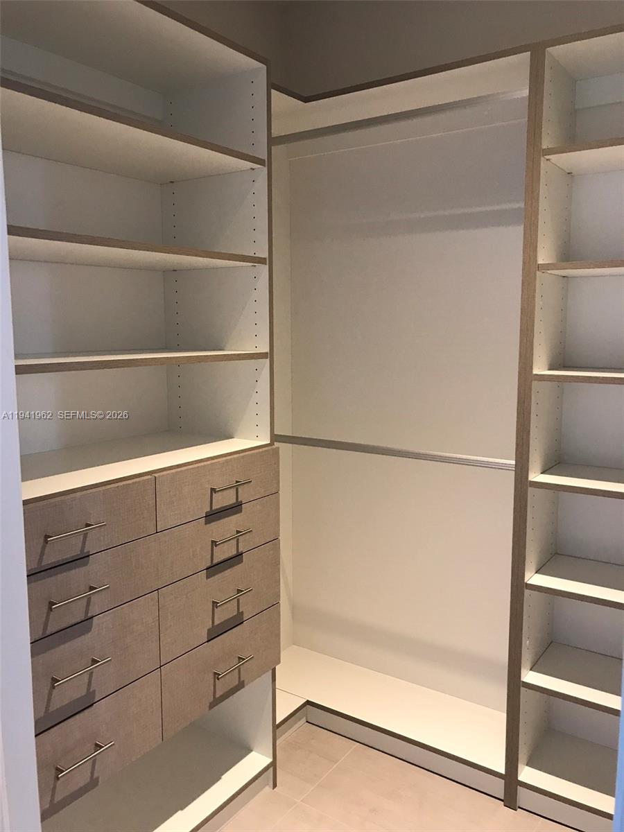 1010 SW 2nd Ave #506, Miami FL 33130
