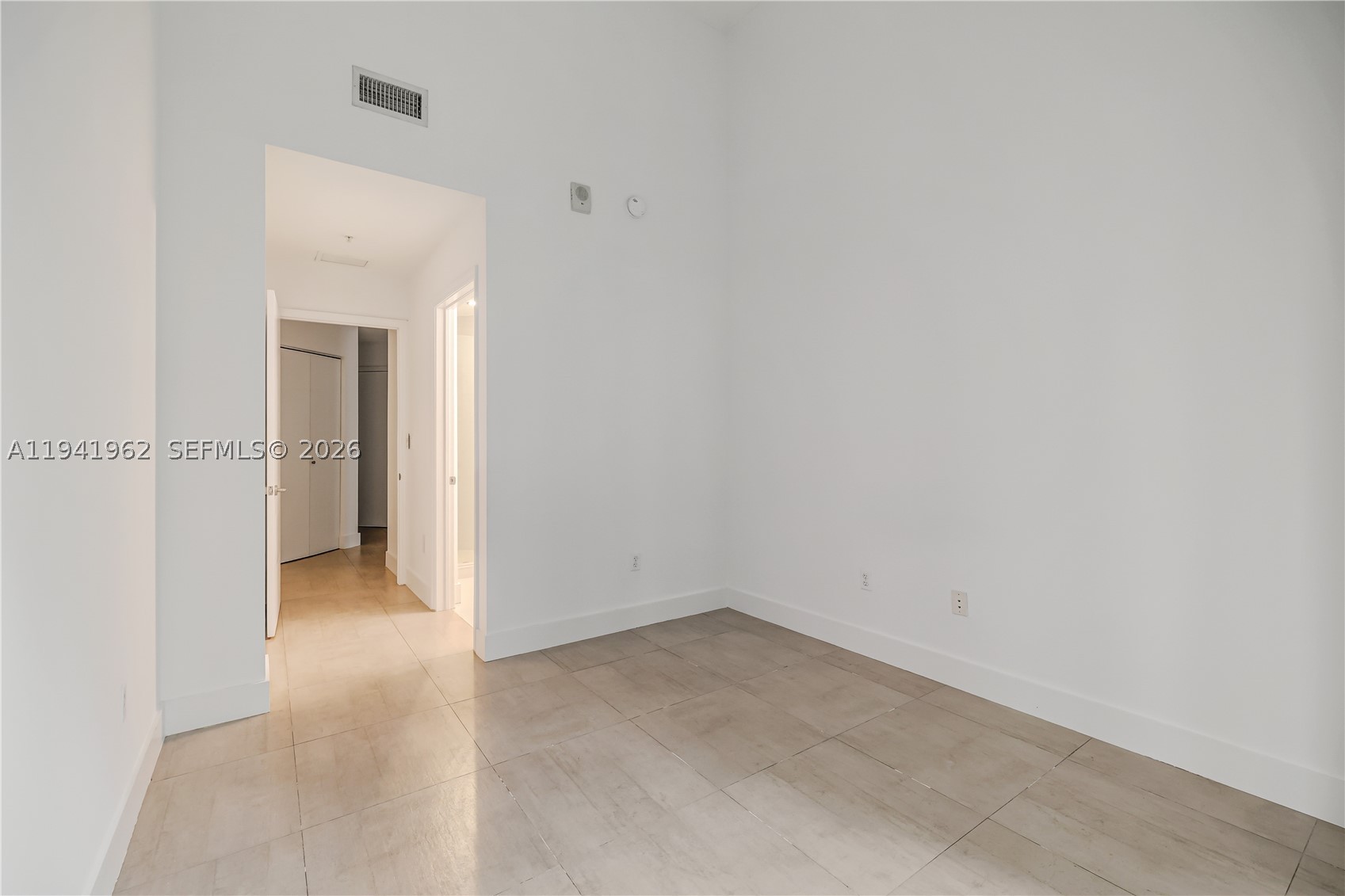 1010 SW 2nd Ave #506, Miami FL 33130